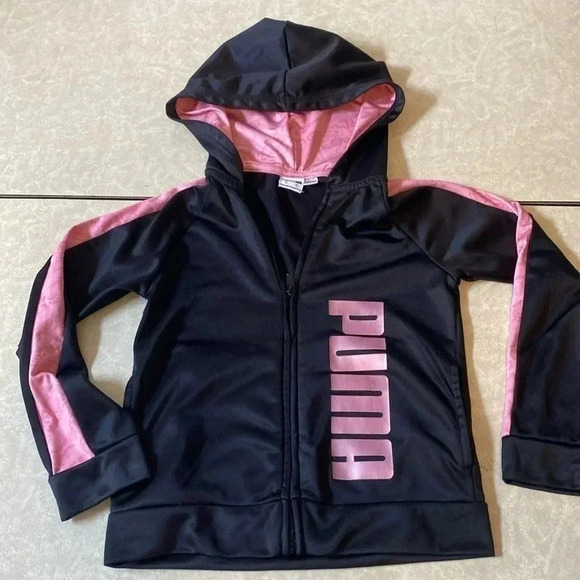Black & Pink Puma Zip up hoodie jacket‎ Girls Size 6 - Picture 1 of 5